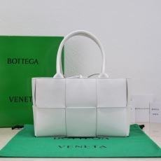 Bottega Veneta Shopping Bags